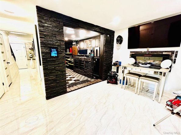 58 Rialto Way, Patchogue NY 11772