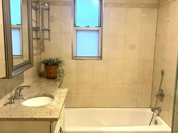 1945 Paulding Avenue, Bronx NY 10462