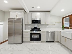 10411 205th Street, Saint Albans NY 11412