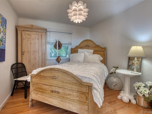 1455 Cedar Point Drive, Southold NY 11971