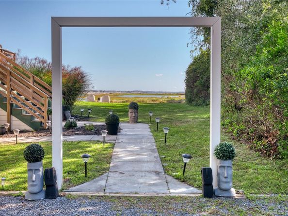 1455 Cedar Point Drive, Southold NY 11971