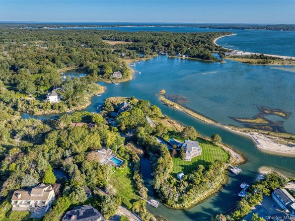 1455 Cedar Point Drive, Southold NY 11971