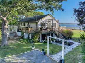 1455 Cedar Point Drive, Southold NY 11971