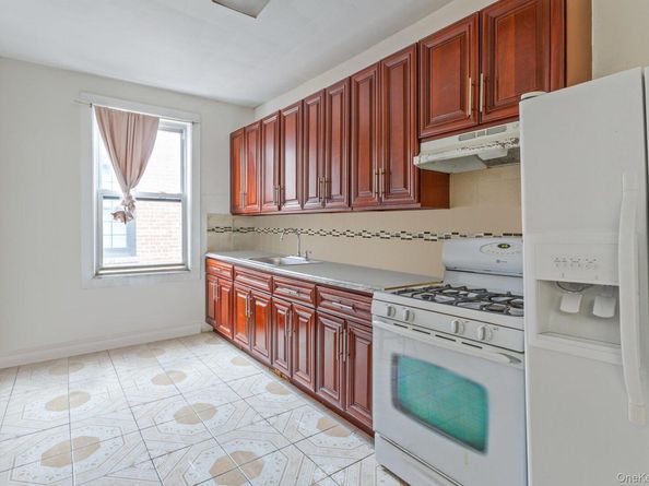 34-29 58th Street, Woodside NY 11377