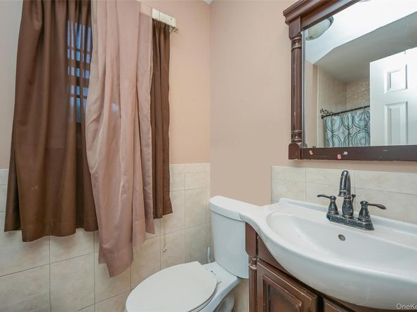 2 Cherry Street, Central Islip NY 11722