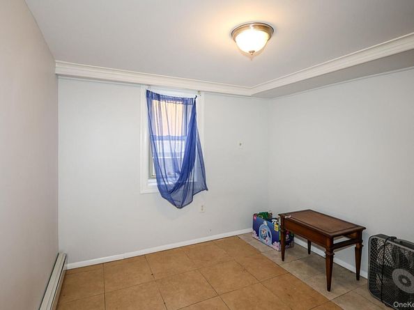 828 E. Meadow Avenue, East Meadow NY 11554