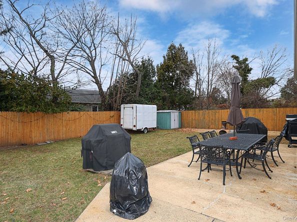 828 E. Meadow Avenue, East Meadow NY 11554