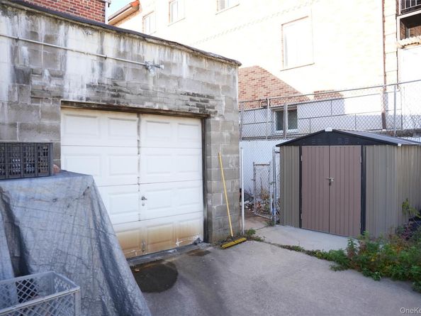 2521 127th Street, Flushing NY 11354