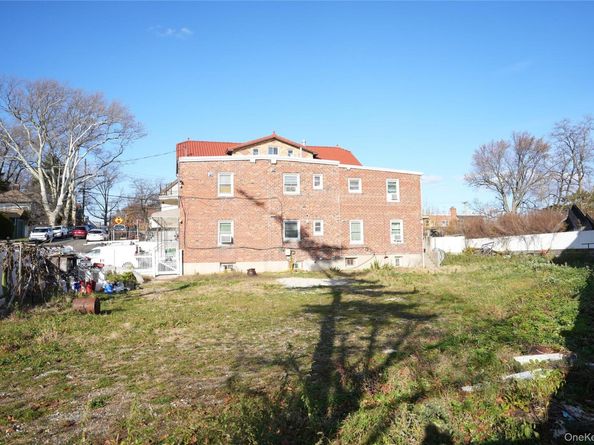 2521 127th Street, Flushing NY 11354