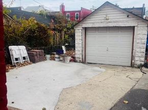 107-35 E Van Wyck Expressway, Jamaica NY 11435