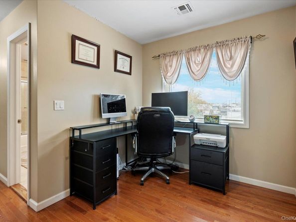 2261 Willow Street, Wantagh NY 11793