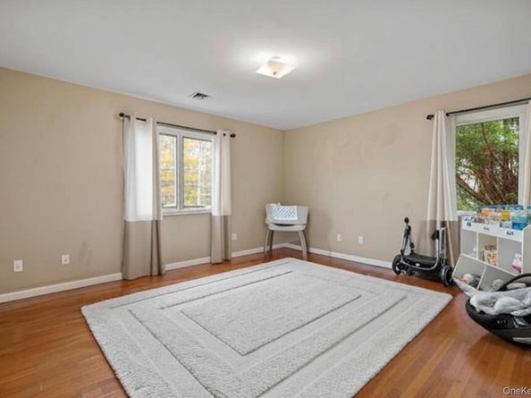 2261 Willow Street, Wantagh NY 11793