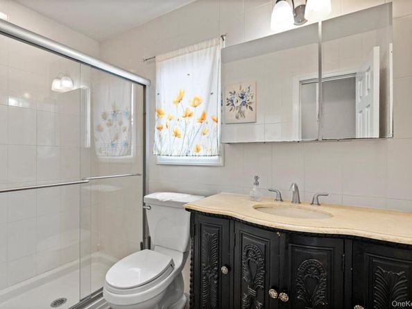 2261 Willow Street, Wantagh NY 11793