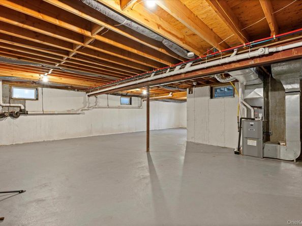 2261 Willow Street, Wantagh NY 11793