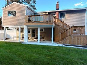 364 W 2nd Street, West Islip NY 11795