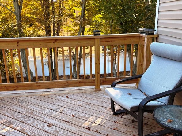 364 W 2nd Street, West Islip NY 11795