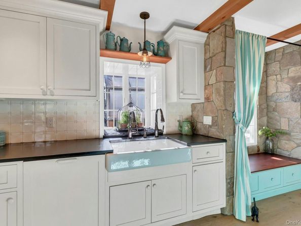 249 Gerritsen Avenue, Bayport NY 11705