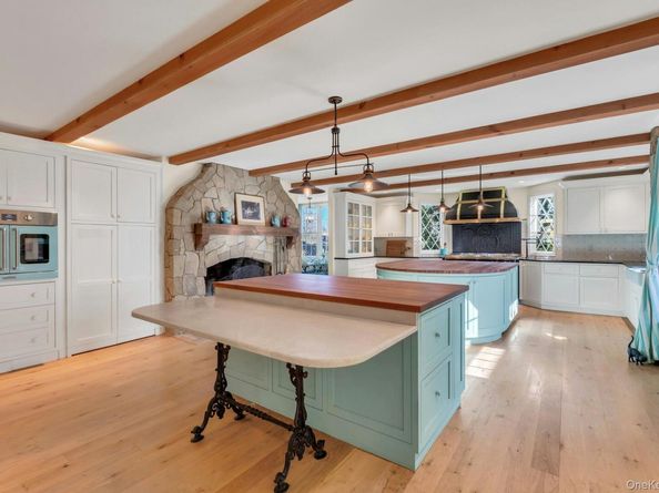 249 Gerritsen Avenue, Bayport NY 11705