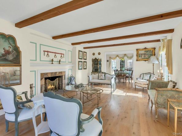 249 Gerritsen Avenue, Bayport NY 11705