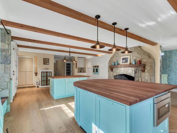 249 Gerritsen Avenue, Bayport NY 11705