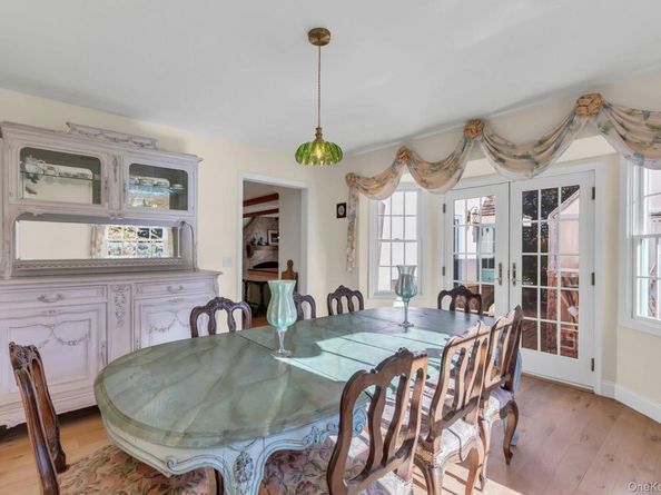 249 Gerritsen Avenue, Bayport NY 11705