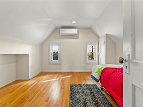 11245 178th Street, Addisleigh Park NY 11433