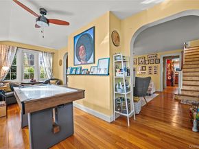 11245 178th Street, Addisleigh Park NY 11433