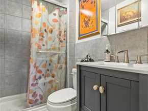 11245 178th Street, Addisleigh Park NY 11433