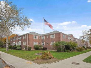 155-27 89th Street 27, Howard Beach NY 11414