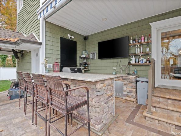 1650 Bridge Street, Merrick NY 11566