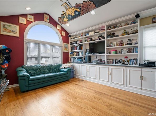 1650 Bridge Street, Merrick NY 11566