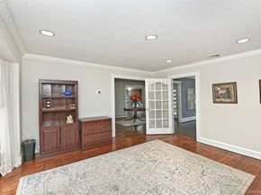 3 Pewter Place, Dix Hills NY 11746