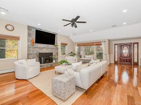 23 Willoughby Path, East Northport NY 11731