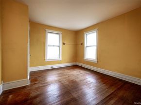 39 Hamilton Avenue, Ossining NY 10562