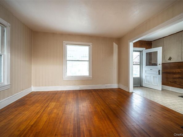 39 Hamilton Avenue, Ossining NY 10562