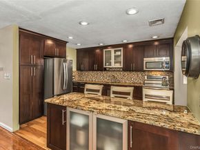 29 Elmwood Court, Plainview NY 11803