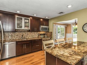 29 Elmwood Court, Plainview NY 11803