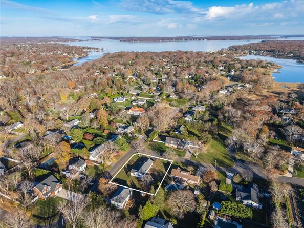 280 Clearview Avenue, Southold NY 11971