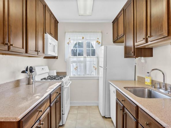 425 W Main Street 92A, Huntington NY 11743