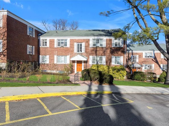 425 W Main Street 92A, Huntington NY 11743