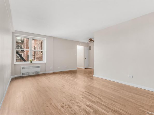 84-50 169th Street 418, Jamaica Hills NY 11432