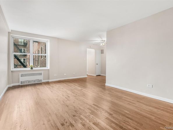 84-50 169th Street 418, Jamaica Hills NY 11432