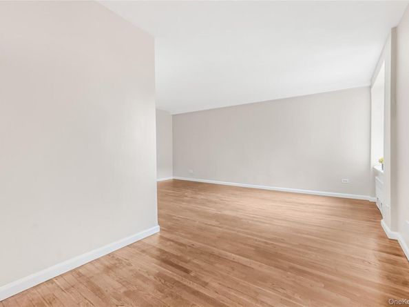 84-50 169th Street 418, Jamaica Hills NY 11432