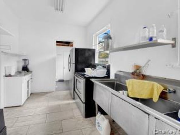 53 Lockwood Avenue, Yonkers NY 10701