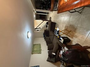 18906 121st Avenue, Saint Albans NY 11412