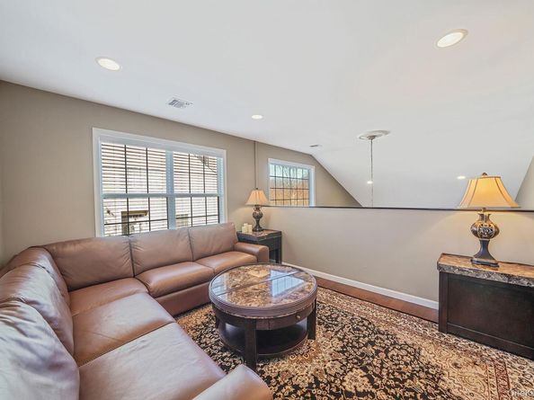 96 Manitou Trail 96, Kings Park NY 11754