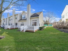 96 Manitou Trail 96, Kings Park NY 11754