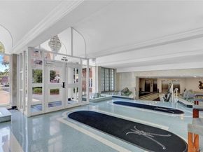 54-44 Little Neck Parkway 2D, Little Neck NY 11362