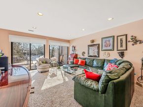 105 Northgate Circle, Melville NY 11747