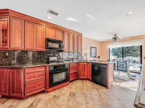 105 Northgate Circle, Melville NY 11747